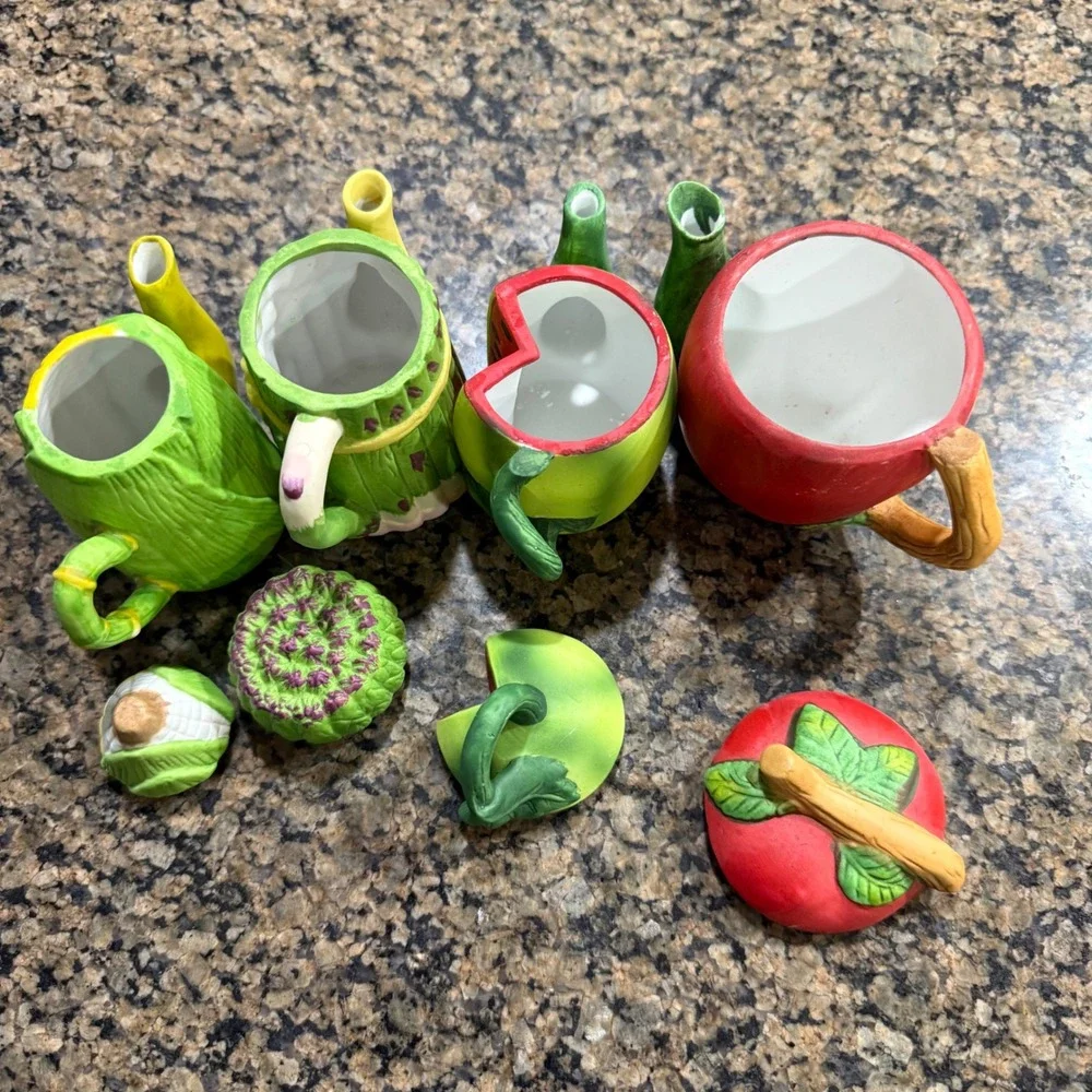 Vintage‎ Style Miniature Ceramic Fruit and Vegetable Teapots Set of 4 Decor